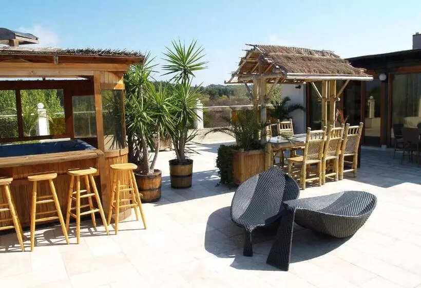 سوئیت دلوکس 2 خوابه, Laguna Beach Resort & Spa