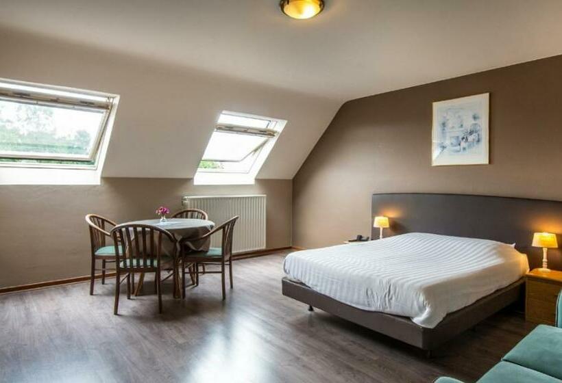 标准间, Lommel Broek