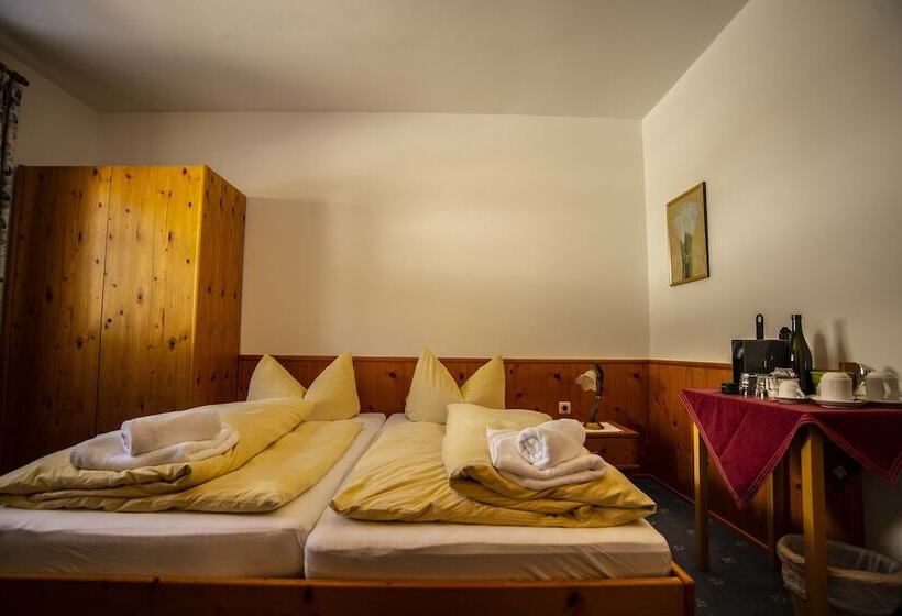 ベーシックルーム, Meilerhof