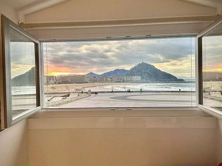 Superior-huone Merinäkymä, Punta Monpas