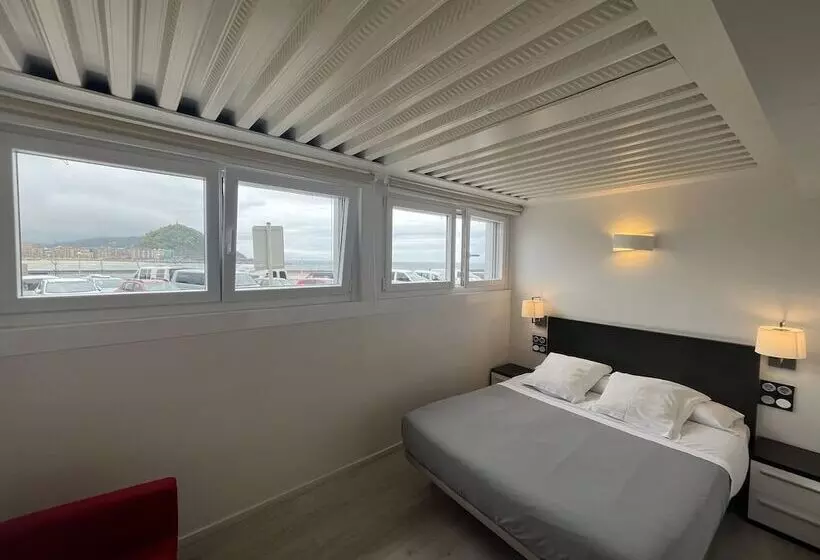 Standard-huone, Punta Monpas