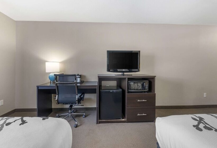 Люкс, Sleep Inn & Suites Hays I70