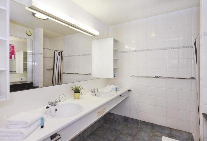 סוויטה משפחתית מוזלת, Vakantiedomein Hoge Duin