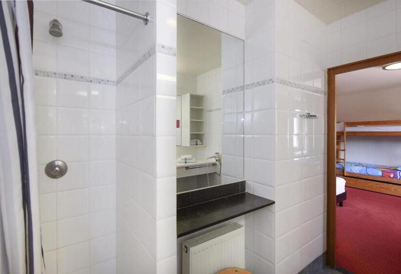 חדר משפחתי, Vakantiedomein Hoge Duin