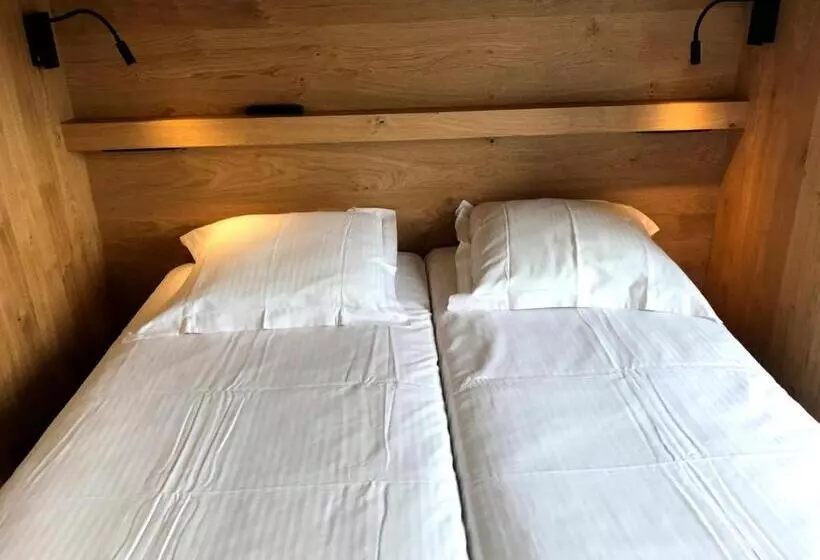 Comfort Kolmen Hengen Huone, Vakantiedomein Hoge Duin