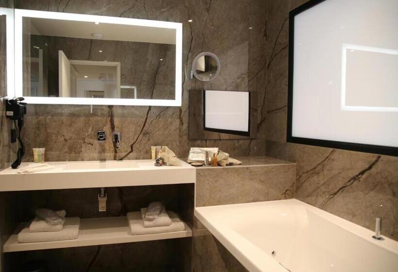 尊贵套房, Best Western Plus Le Fairway Hotel & Spa Golf D Arras