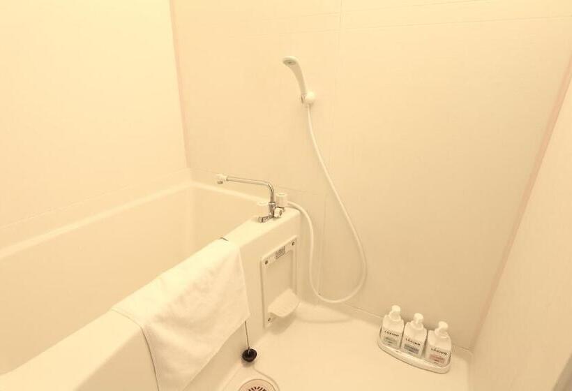 סטודיו דלוקס, Elizabeth Garden Ii