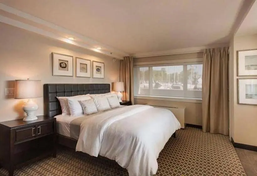 Standard-huone King-vuode, Fathoms Hotel & Marina