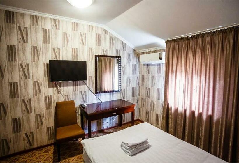 اتاق استاندارد یک نفره, Almaty Tranzit N1