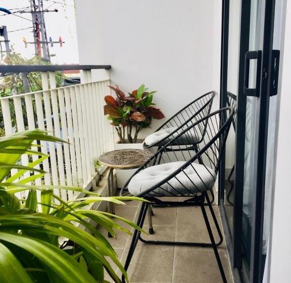 اتاق استاندارد با بالکن, Annam68