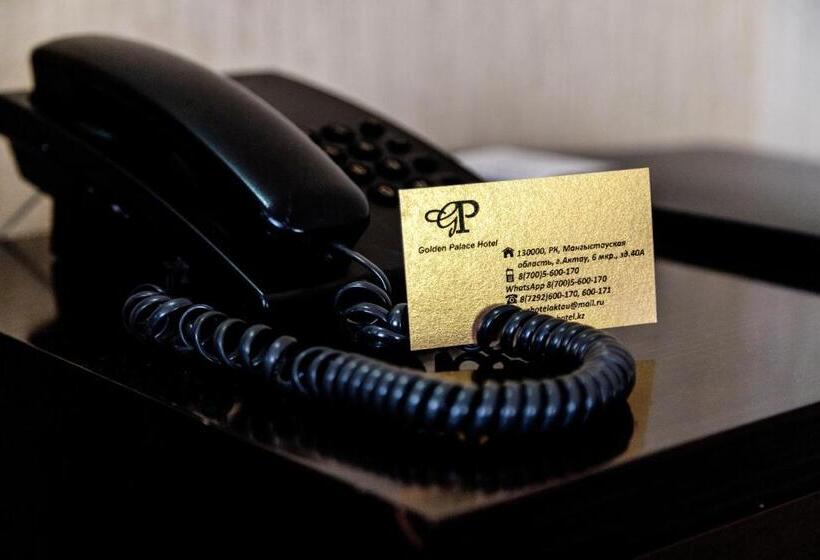 اتاق خانوادگی, Golden Palace