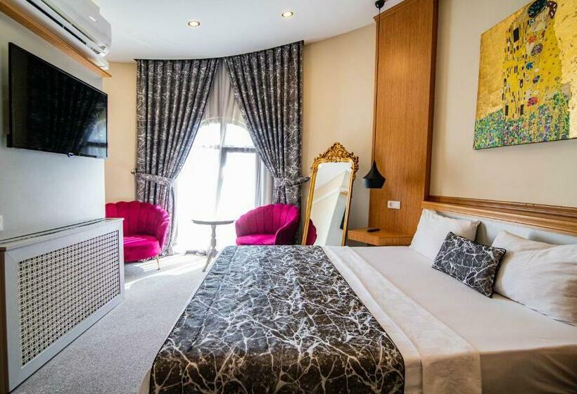 اتاق استاندارد با چشمانداز باغ, Kule Hotel Airport Istanbul