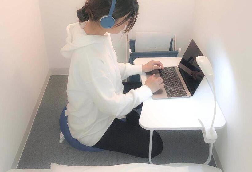 Кровать в Общей Комнате, Guesthouse Ise Futami