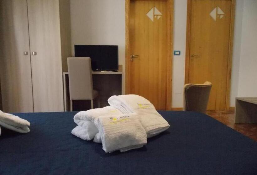 غرفة قياسية رباعية, B&b Soli D'oro