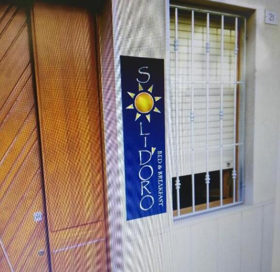 חדר סטנדרט לארבעה, B&b Soli D'oro