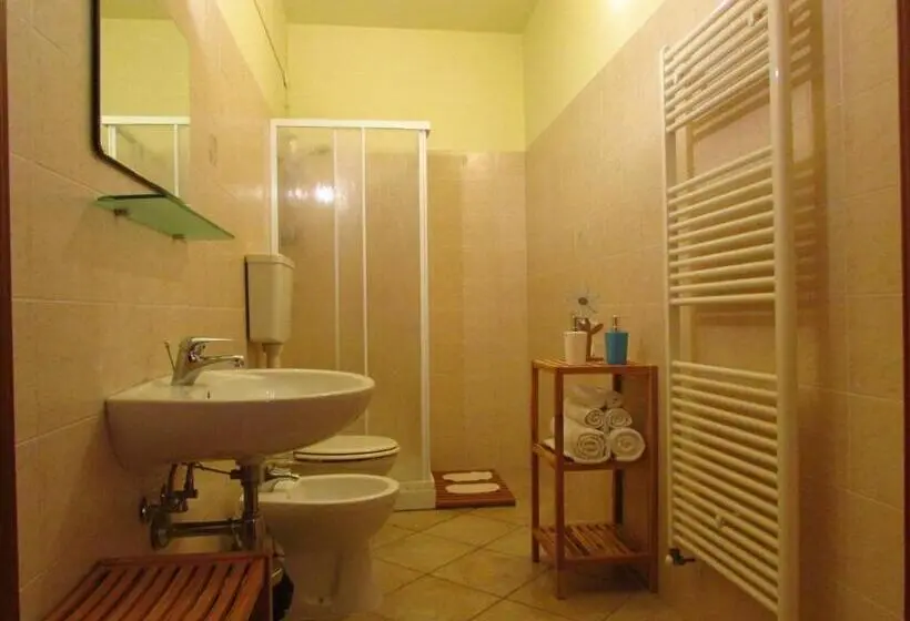 Classic Yhden Hengen Huone, Villa Istonia