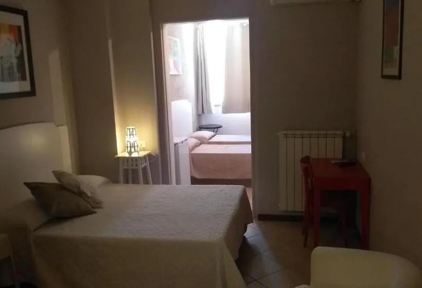 Perhehuone, Villa Istonia