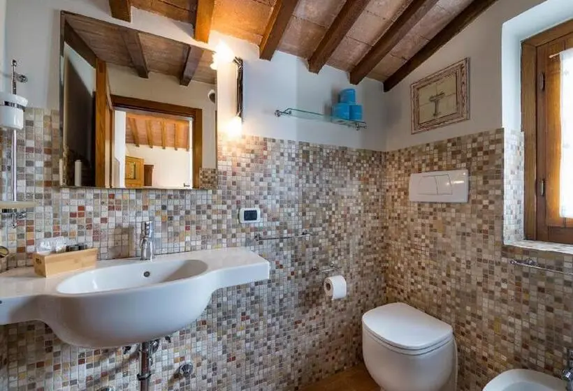 スタンダードインサイドビュールーム, Agriturismo Podere L'aione