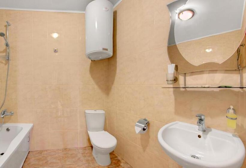 חדר סופריור לשלושה, Mayak Resort