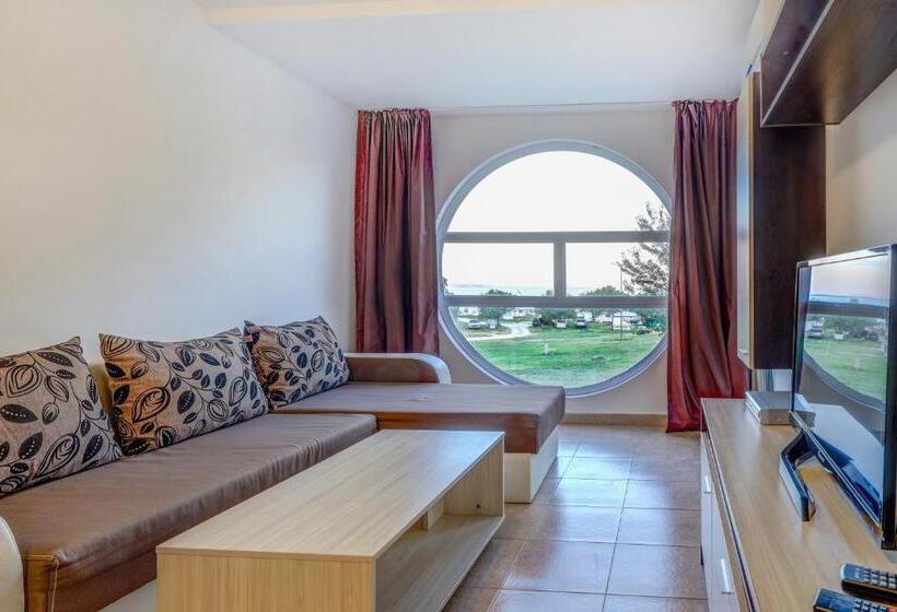 Апартаменты 1 Спальня, Saint George Hotel 1