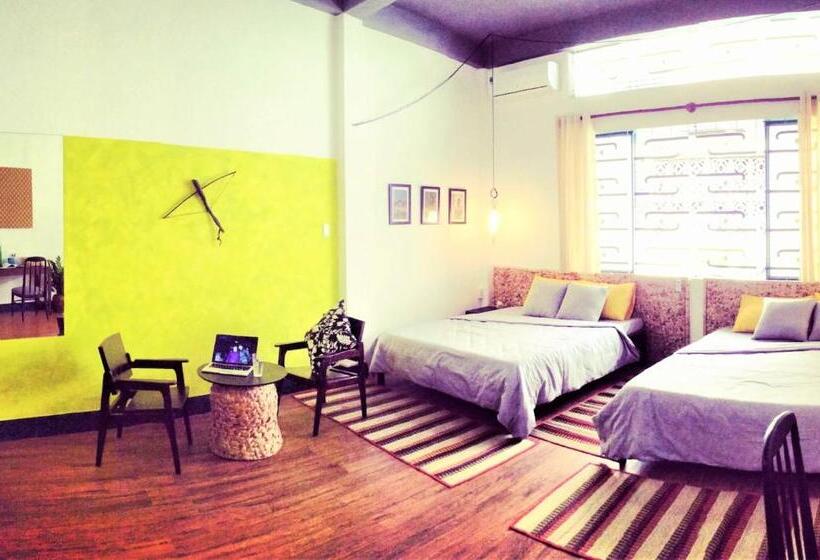 اتاق استاندارد چهار تخته, Domino Homestay