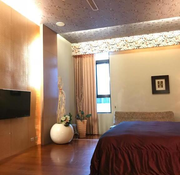 اتاق اکونومی, Hiye Fashion Motel