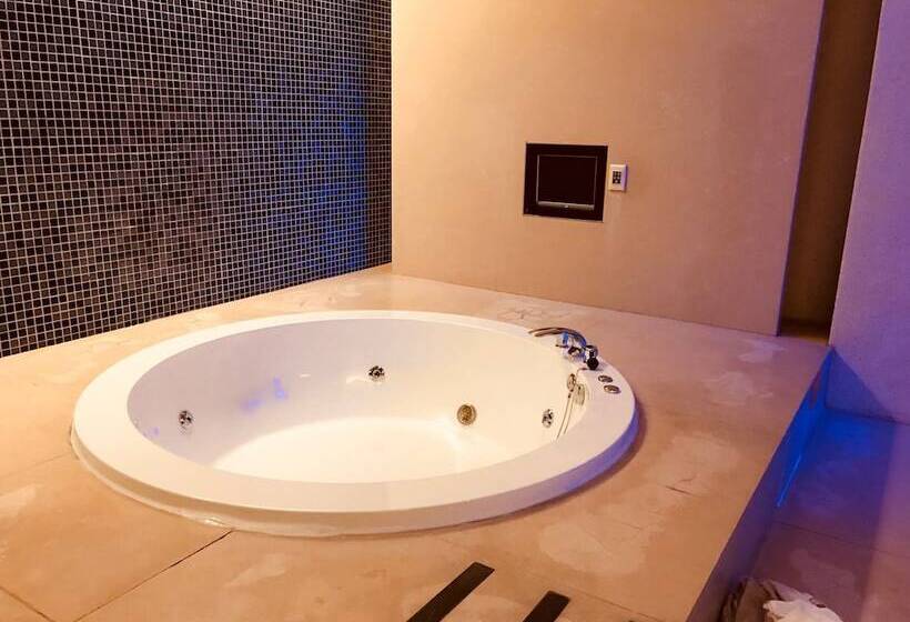 اتاق سوپریور, Hiye Fashion Motel