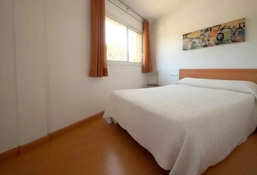 استودیوی استاندارد, Aparthotel Arenal