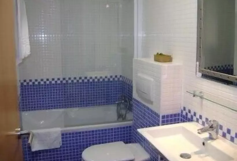 استودیوی استاندارد, Aparthotel Arenal