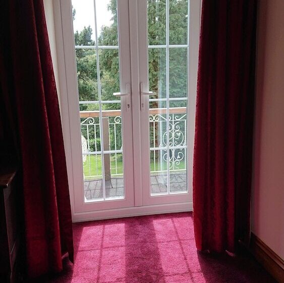 Номер Deluxe, Great Trethew Manor Hotel & Self Catering Lodges