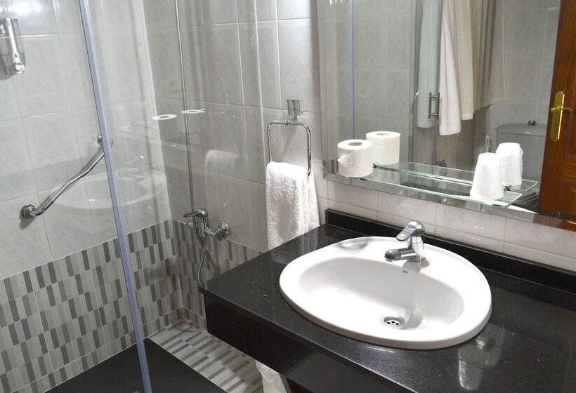 اتاق استاندارد, Alda Santa Cristina