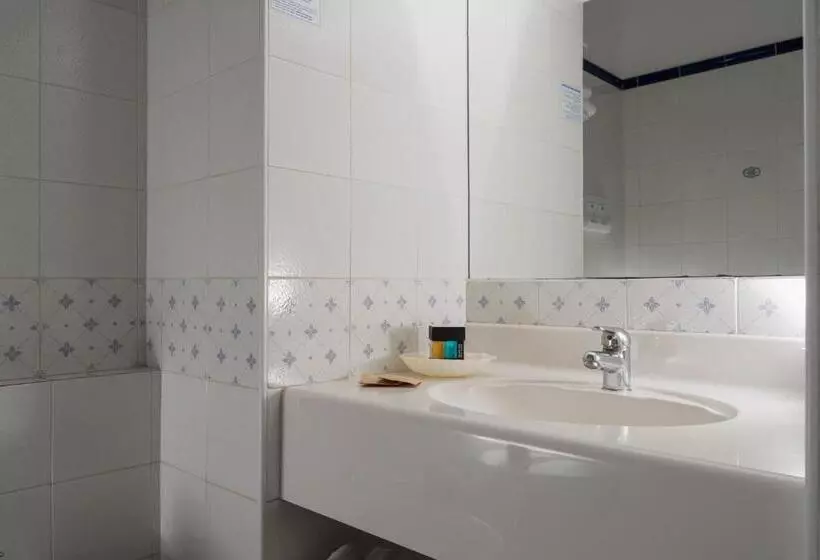 اتاق لوکس با چشمانداز دریا, Ascot Riccione