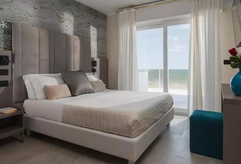 اتاق سوپریور با چشمانداز دریا, Ascot Riccione