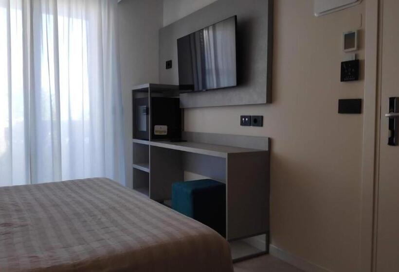 חדר סטנדרט עם מיטת קינג, Ascot Riccione