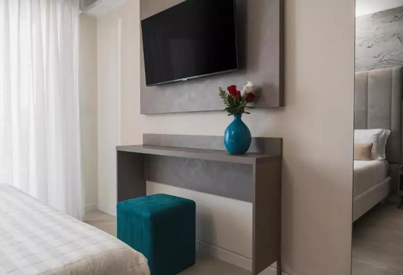 اتاق سوپریور با چشمانداز دریا, Ascot Riccione