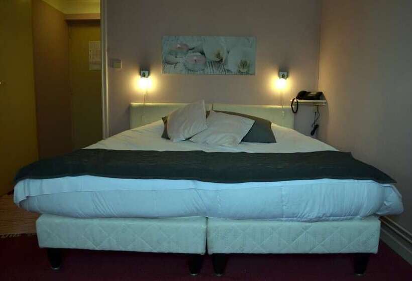 Номер Стандарт, Auberge Le Relais