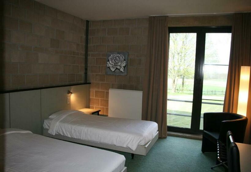 חדר סטנדרט יחיד, Bremberg