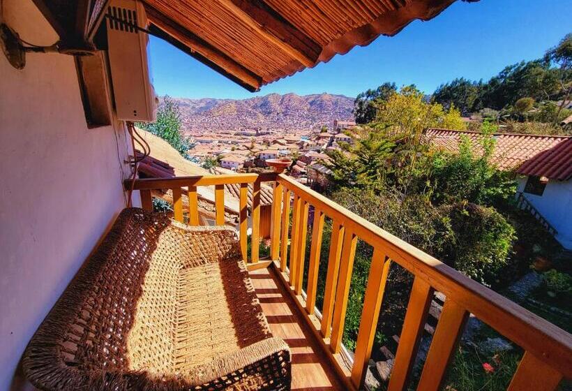 标准三人间, La Casa De Campo