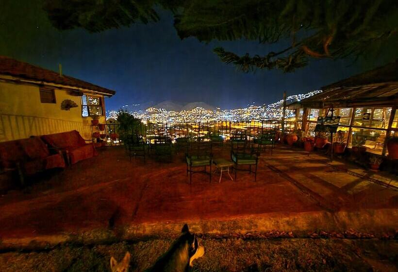 四人标准间, La Casa De Campo