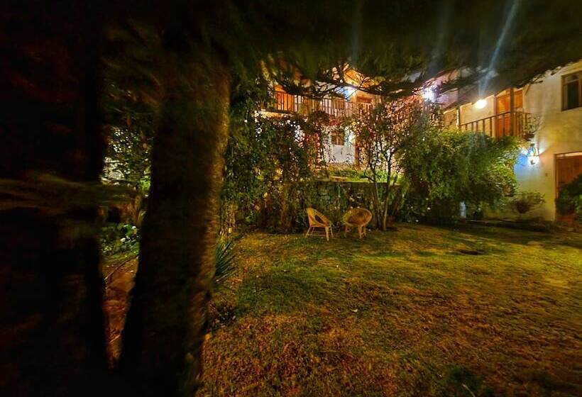 四人标准间, La Casa De Campo