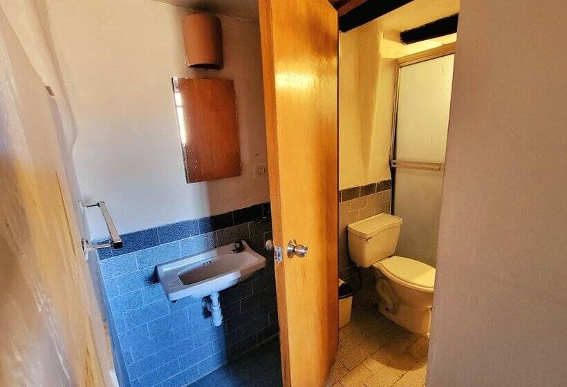 四人标准间, La Casa De Campo