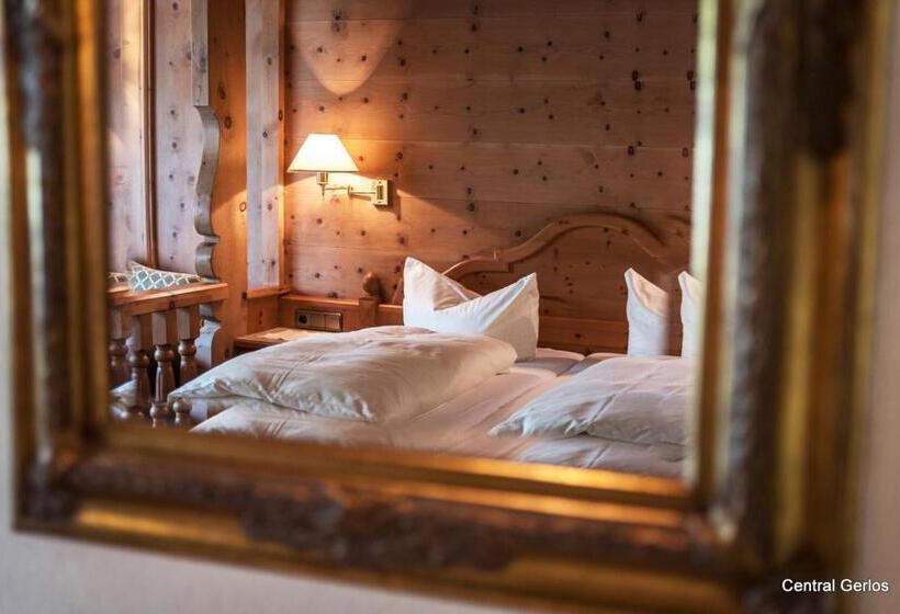 コンフォートルーム, Central