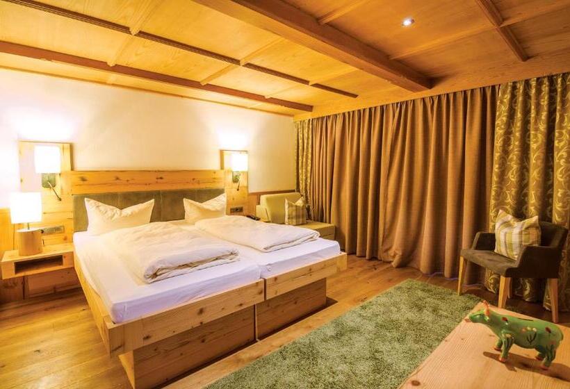 スーペリアファミリールーム, Central