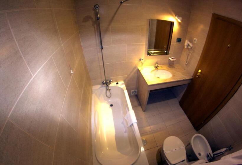 اتاق استاندارد, Durao