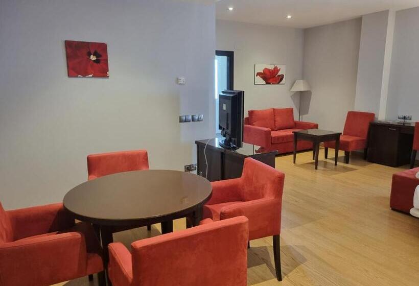 سوئیت با تخت بزرگ, Las Bovedas