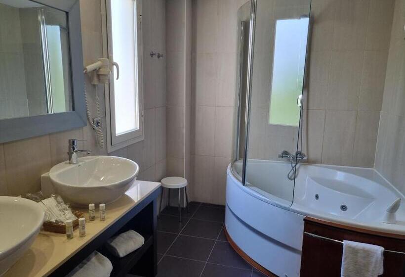 سوئیت با تخت بزرگ, Las Bovedas