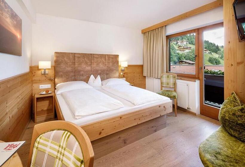 Номер Стандарт, Platzl