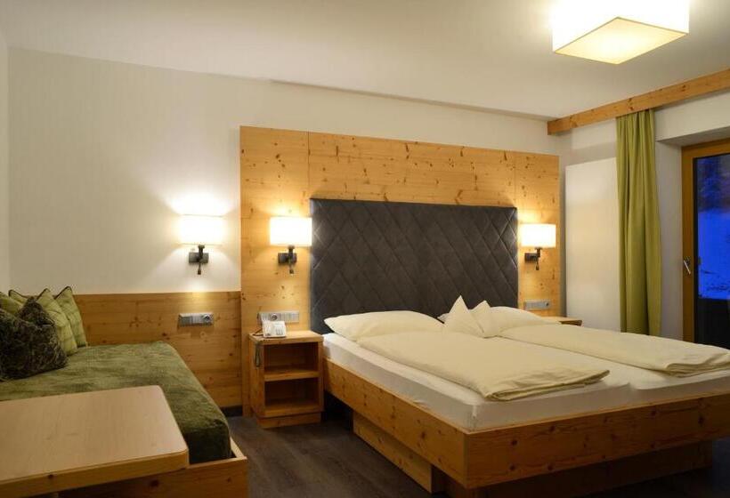 Номер Стандарт Трехместный, Platzl