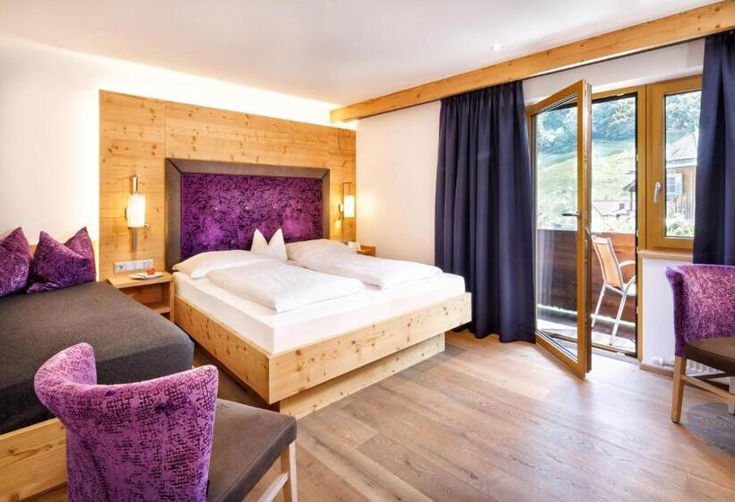 Номер Стандарт Трехместный, Platzl