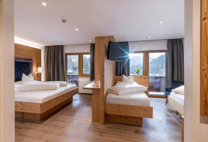 Четырехместный Номер Стандарт, Platzl